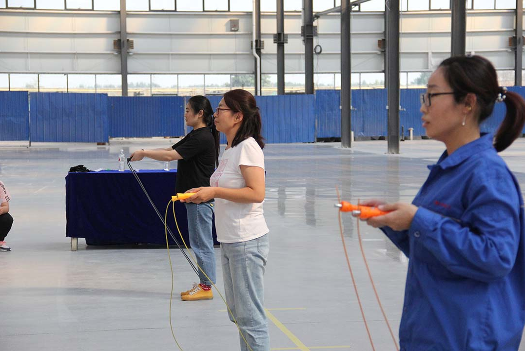 公司举办迎国庆中秋运动会(图4)