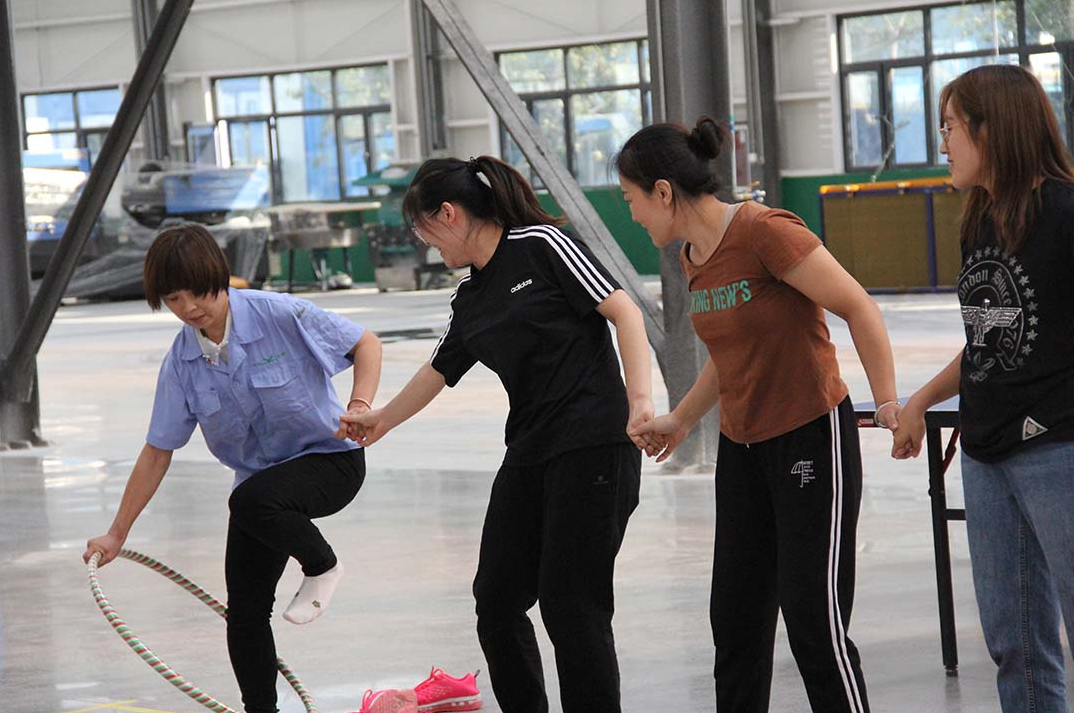 公司举办迎国庆中秋运动会(图5)