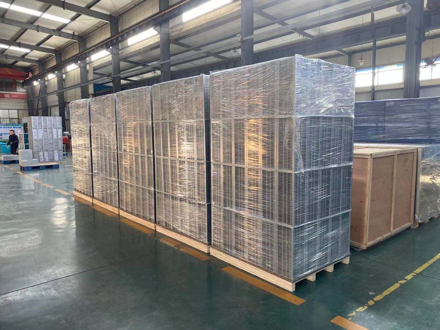 新年伊始，出口英国货物发车(图3)