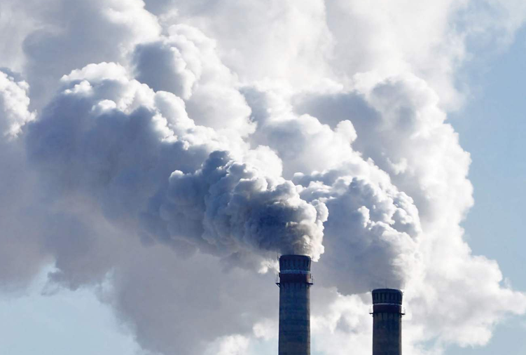 Flue gas de-whitening